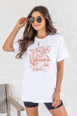 Top 10 🛒 Pink Lily Welcome To The Wild West Graphic Tee 🌟