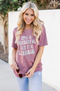 Cheap π€© Pink Lily It's A Wonderful Day For Learning Mauve Graphic Tee π 7 Cheap π€© Pink Lily It's A Wonderful Day For Learning Mauve Graphic Tee π -Tees Shop 219A2346 11595fee 124b 46d2 b976 cbaba358b97d 650x