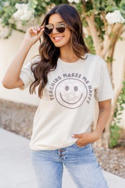 Promo βοΈ Pink Lily Teaching Makes Me Happy Cream Graphic Tee 𧨠8 Promo βοΈ Pink Lily Teaching Makes Me Happy Cream Graphic Tee 𧨠-Tees Shop 219A2782 650x