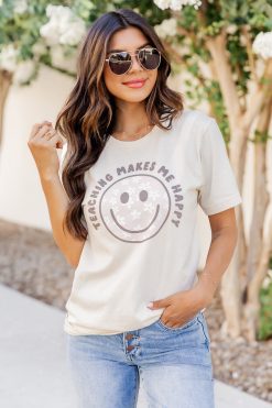 Promo βοΈ Pink Lily Teaching Makes Me Happy Cream Graphic Tee 𧨠7 Promo βοΈ Pink Lily Teaching Makes Me Happy Cream Graphic Tee 𧨠-Tees Shop 219A2783 650x