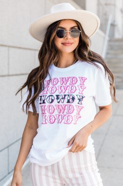 Budget ๐ Pink Lily Howdy Howdy White Graphic Tee ๐