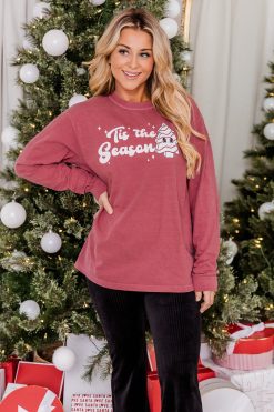 Top 10 🎉 Pink Lily Tis The Season 🎅 Christmas Cake Red Long Sleeve Graphic Tee 👍