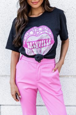 Flash Sale ⌛ Pink Lily Nashville Lips Black Heather Graphic Tee 🎉