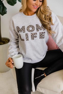 Best Sale โจ Pink Lily Mom Life Leopard Print Ash Graphic Sweatshirt ๐